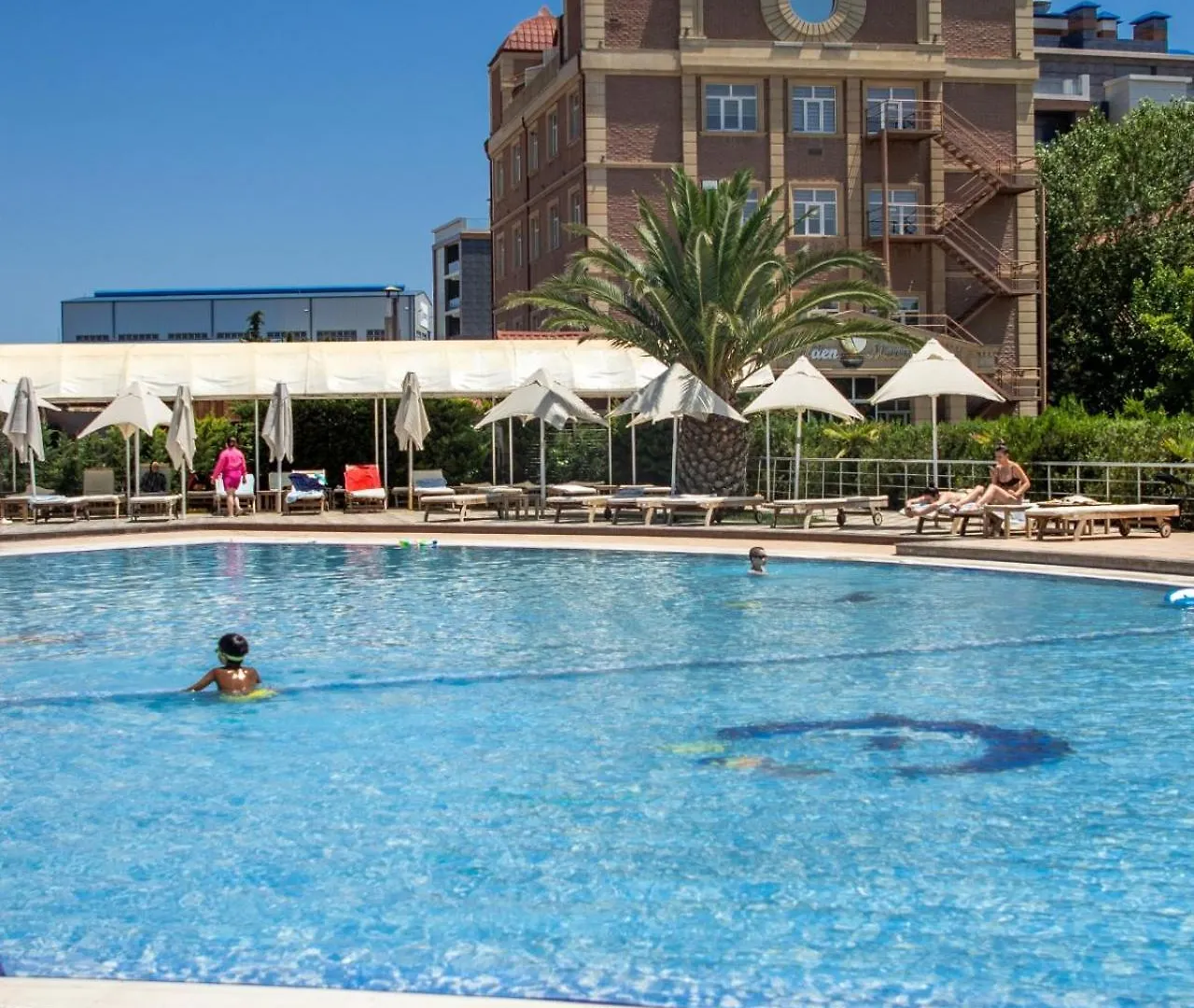 Green City Resort Hotel Baku